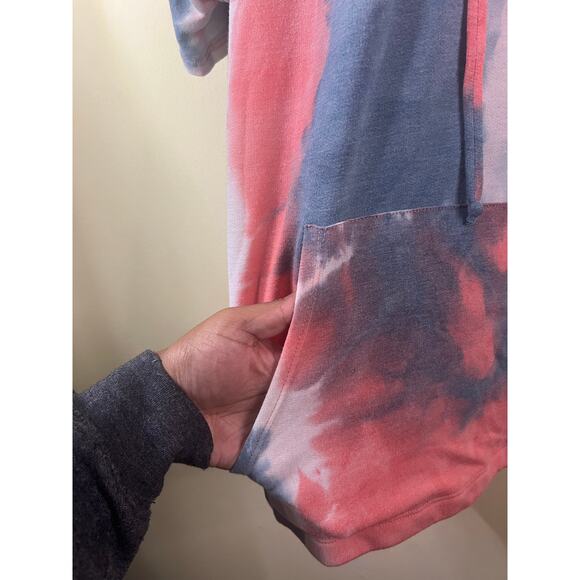 White Birch Tie Dye Hooded Short Sleeve Top Size Large - Picture 2 of 5
